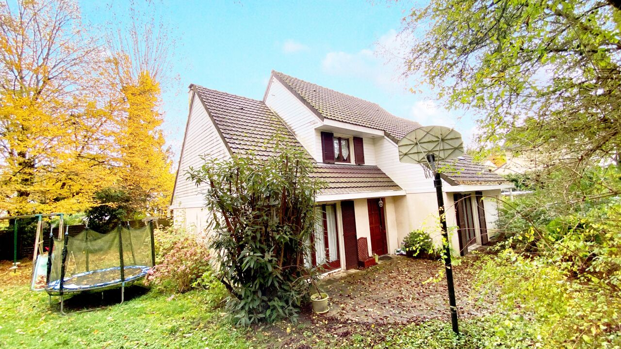 maison 7 pièces 154 m2 à vendre à Saint-Arnoult-en-Yvelines (78730)