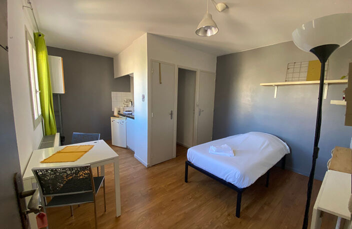 Immeuble de rapport - Avignon intra-muros — photo 2