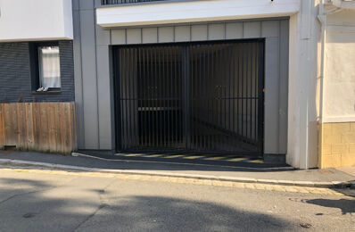 garage  pièces  m2 à vendre à Nantes (44000)