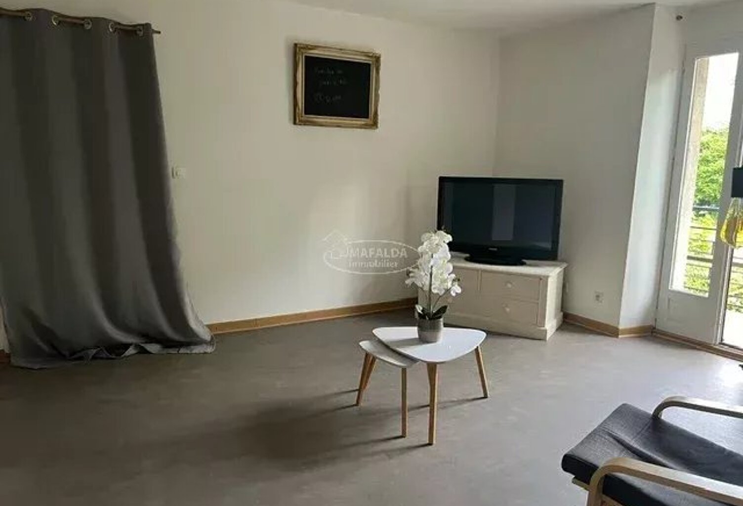 T2  à Scionzier NON MEUBLE — photo 1