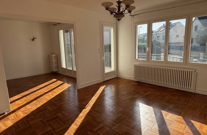 A LOUER - Maison 6 pièces LUISANT — photo 4