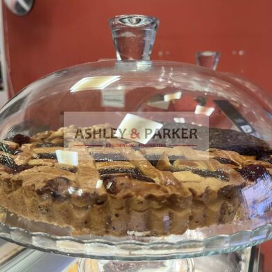 Commerce 3 pièces 220000 €