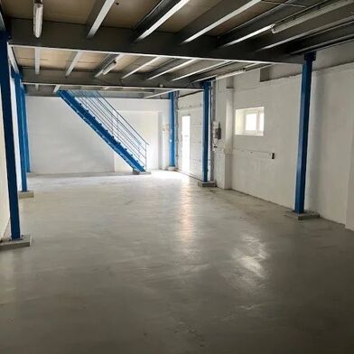 Commerce 170 m²