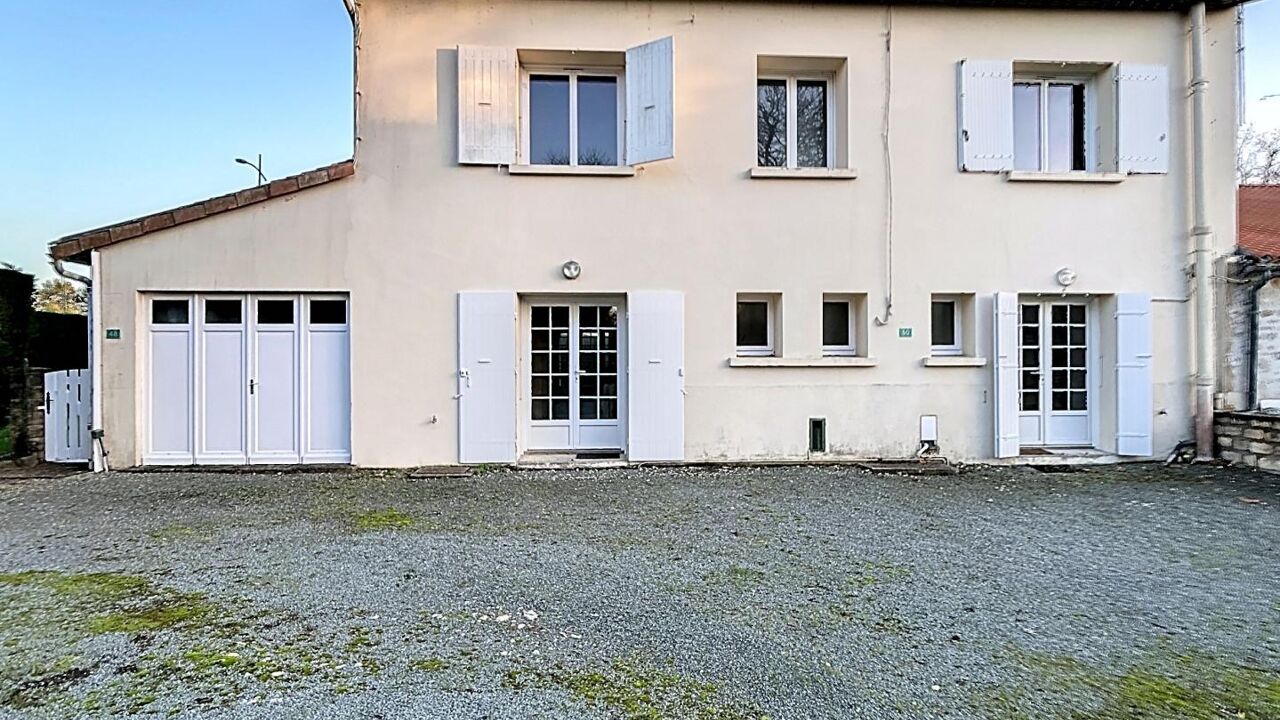 maison 7 pièces 212 m2 à vendre à Fontcouverte (17100)