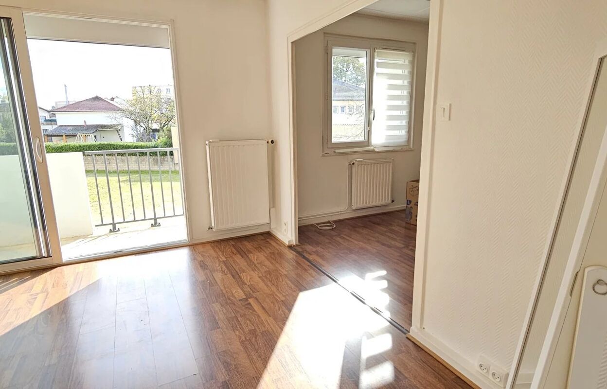 appartement 5 pièces 64 m2 à vendre à Bourg-en-Bresse (01000)