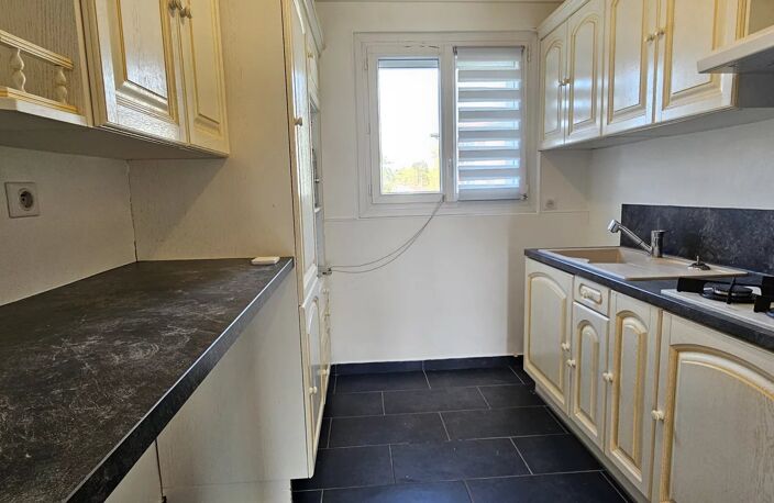 SOUS COMPROMIS — photo 2