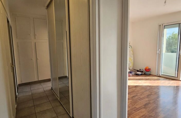 SOUS COMPROMIS — photo 3