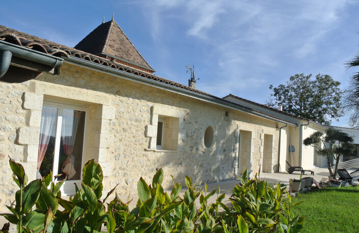 Spacieuse maison sur 2 hectares de terrain au calme — photo 4