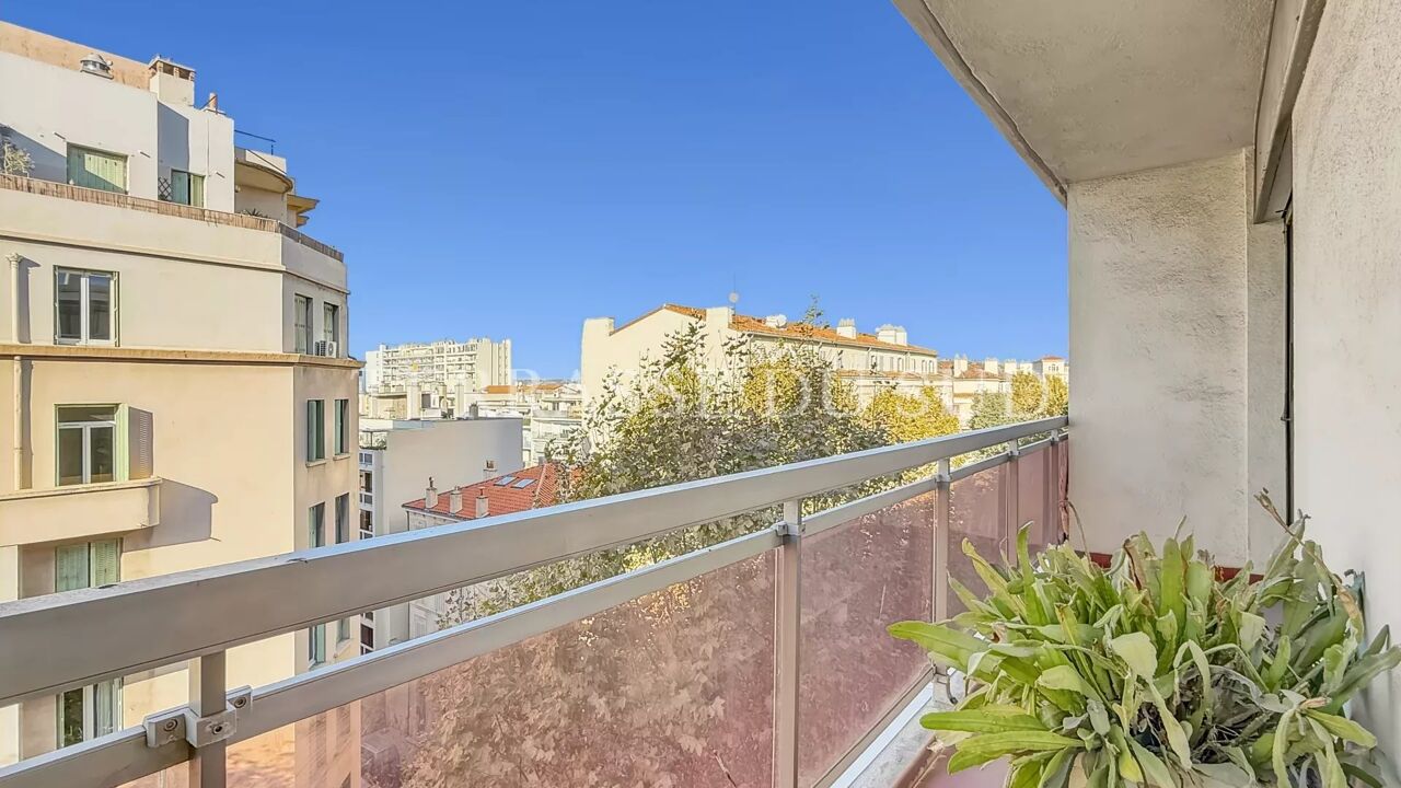 appartement 6 pièces 204 m2 à vendre à Marseille 7 (13007)