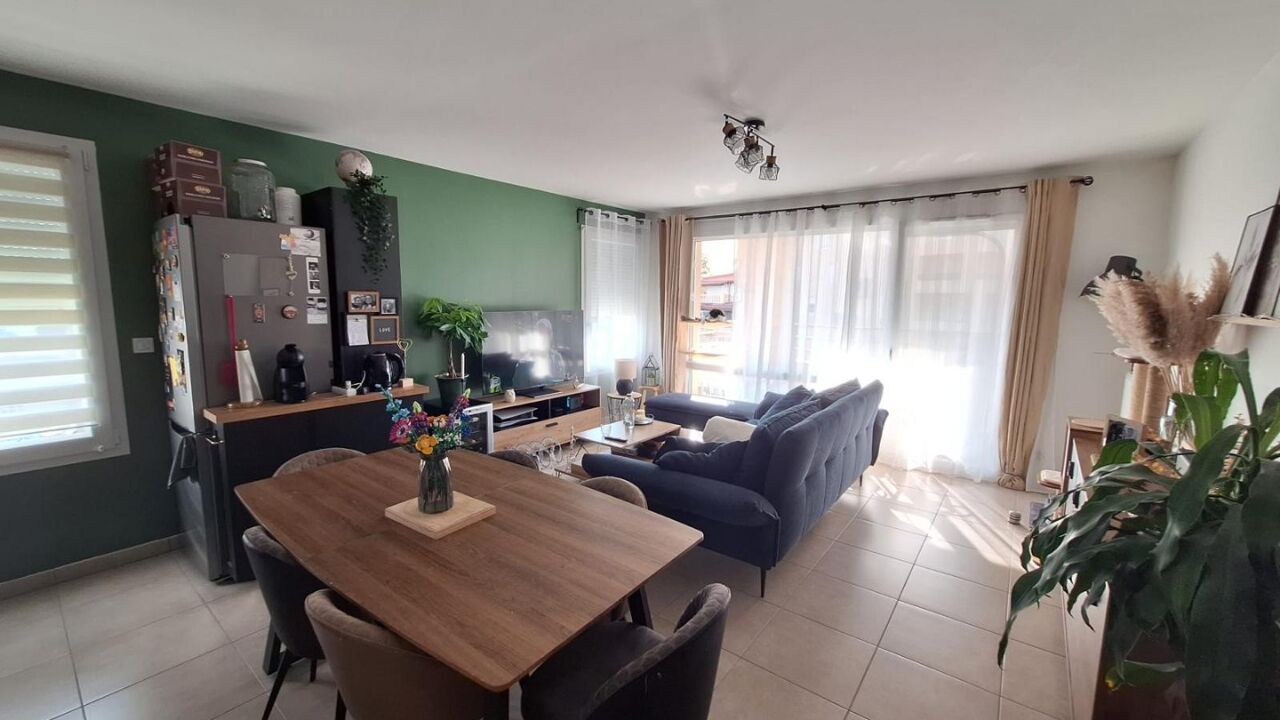 appartement 3 pièces 60 m2 à louer à Villeurbanne (69100)