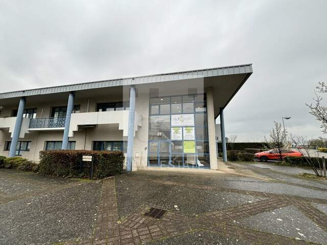 BUREAUX à LOUER — photo du bien