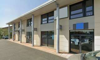 Bureau  176 m² à louer à Limas (69400)