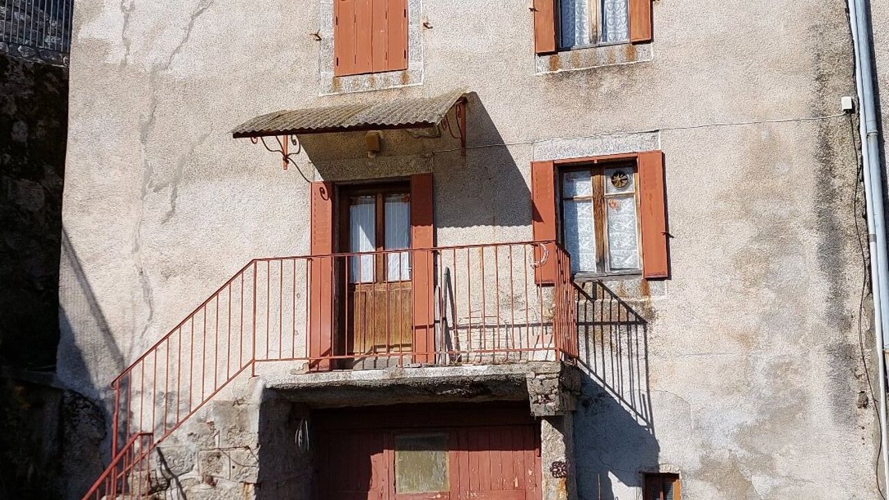 maison 4 pièces 65 m2 à vendre à Le Buisson (48100)