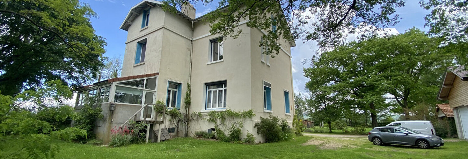 Maison 10 Pièces 325 m² à vendre à Montrond-les-Bains (42210)