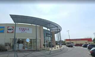 Commerce  616 m² à louer à Avignon (84000)