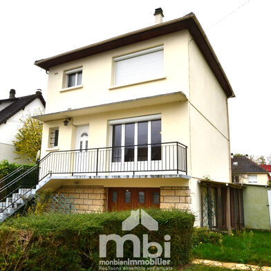 Maison 5 pièces 85 m²