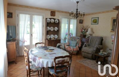 vente maison 28 000 € à proximité de Sainte-Colombe (77650)