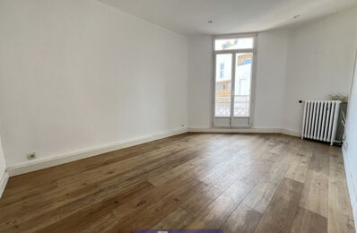 vente appartement 124 000 € à proximité de Cuers (83390)