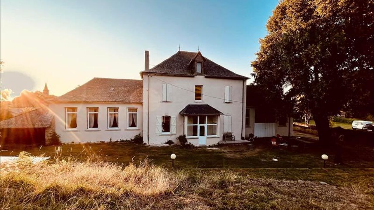 maison 6 pièces 220 m2 à vendre à Lestrade-Et-Thouels (12430)