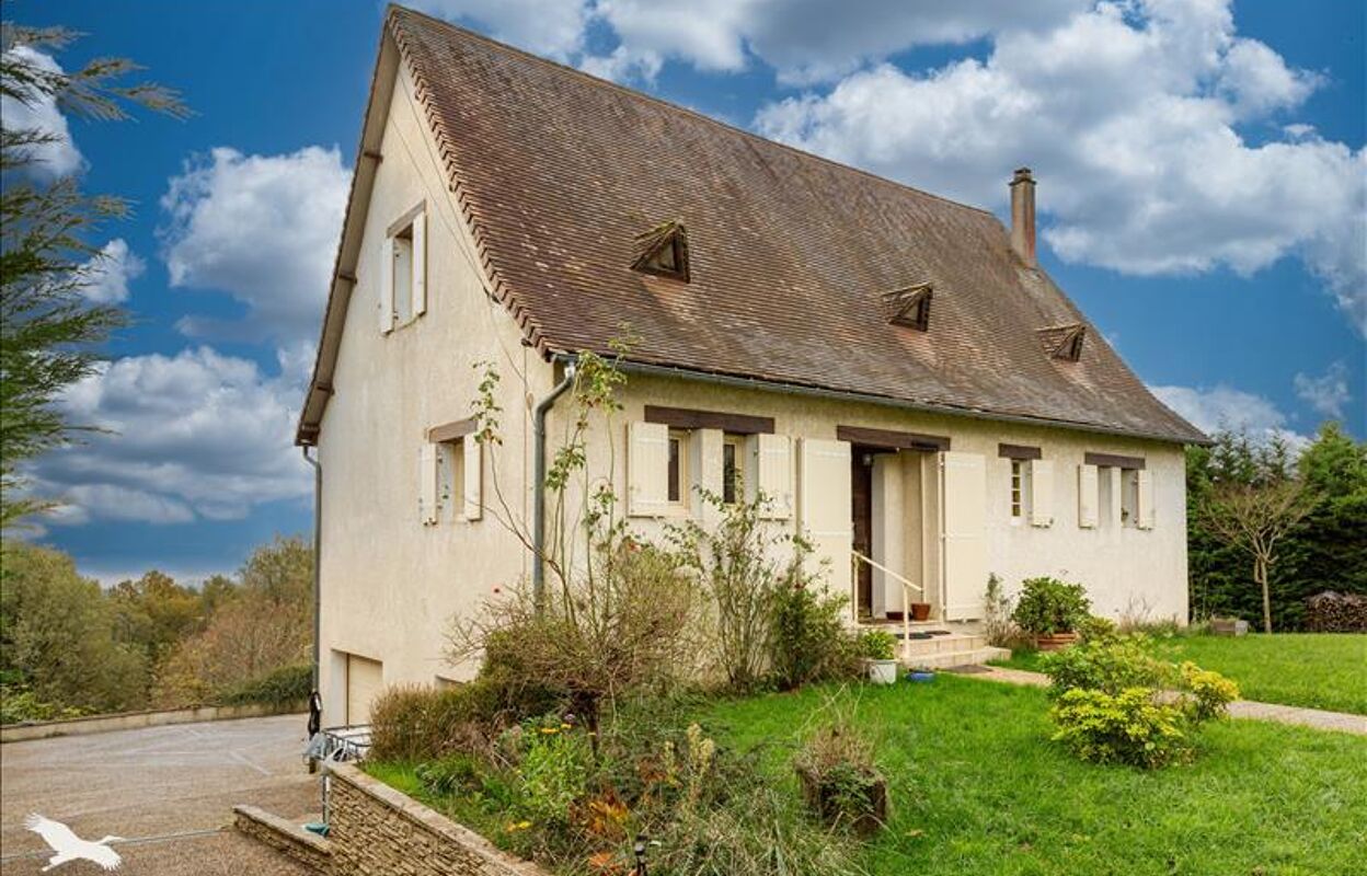 maison 6 pièces 131 m2 à vendre à Saint-Raphaël (24160)