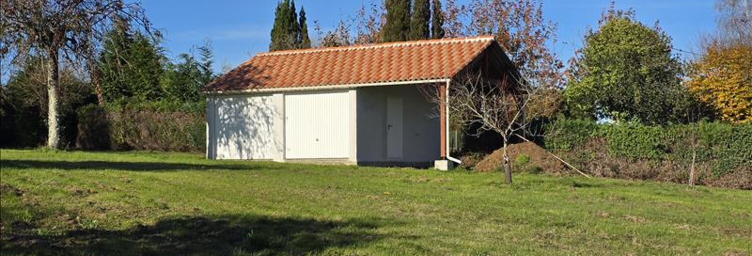 Terrain  4537 m² à vendre à Saint-Yrieix-la-Perche (87500)