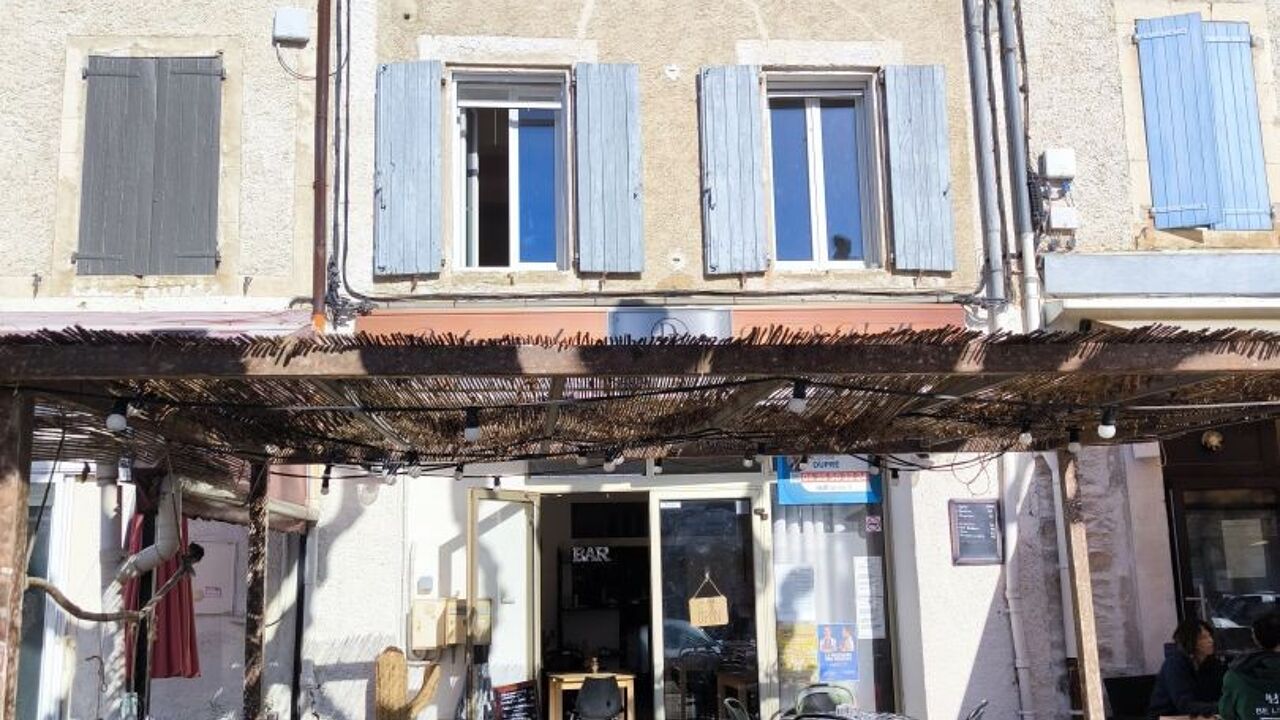 commerce  pièces 65 m2 à vendre à Saint-Étienne-les-Orgues (04230)