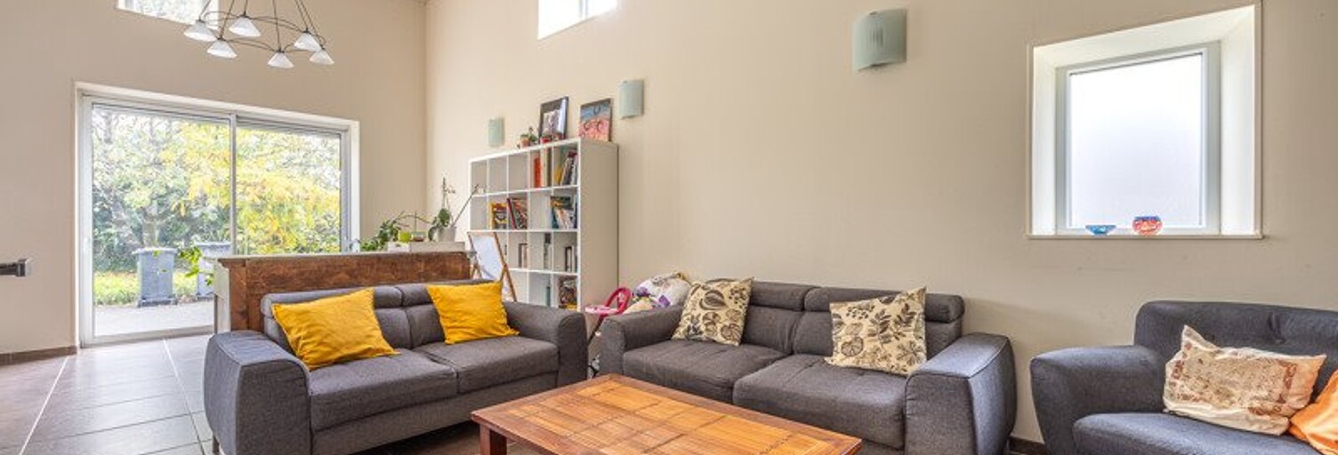 Maison 8 Pièces 190 m² à vendre à Genouillé (17430)