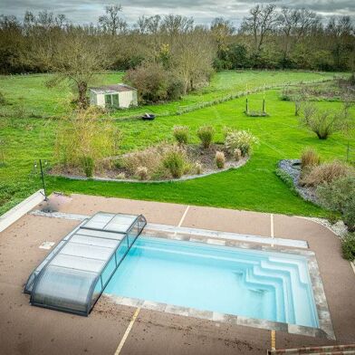 Maison 8 pièces 330000 €