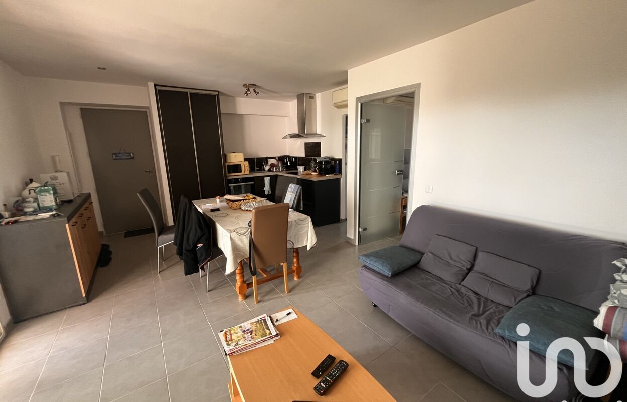 appartement 2 pièces 43 m2 à vendre à Saint-Cannat (13760)