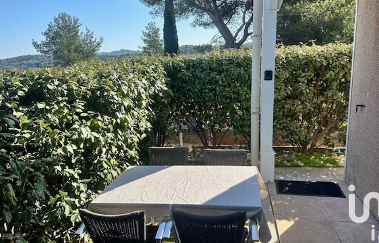 appartement 2 pièces 26 m2 à vendre à Carnoux-en-Provence (13470)