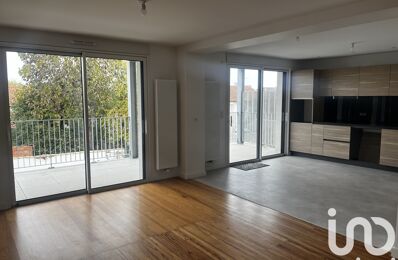 immeuble  pièces 244 m2 à vendre à Mérignac (33700)