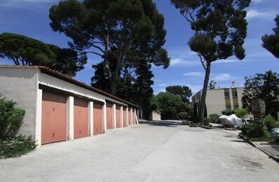 garage  pièces  m2 à louer à Toulon (83000)