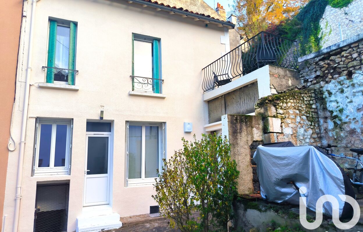 immeuble  pièces 68 m2 à vendre à Poitiers (86000)