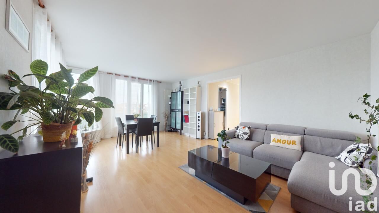 appartement 5 pièces 102 m2 à vendre à Maurepas (78310)