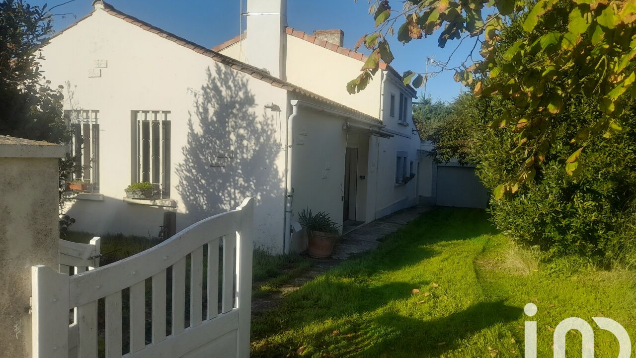 maison 11 pièces 119 m2 à vendre à Sainte-Radégonde-des-Noyers (85450)