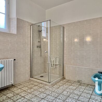 Maison 8 pièces 245000 €