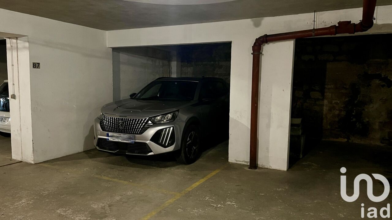 garage  pièces 15 m2 à vendre à Paris 16 (75016)