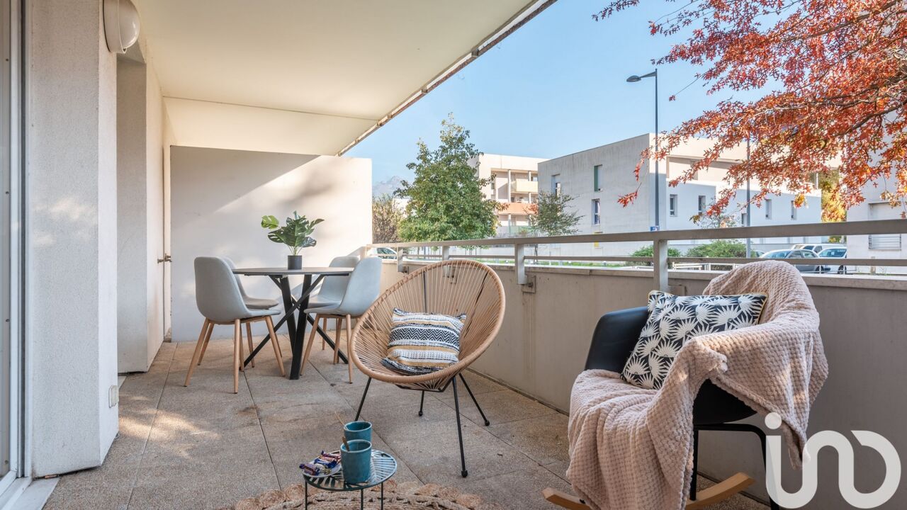 appartement 2 pièces 52 m2 à vendre à Grenoble (38100)