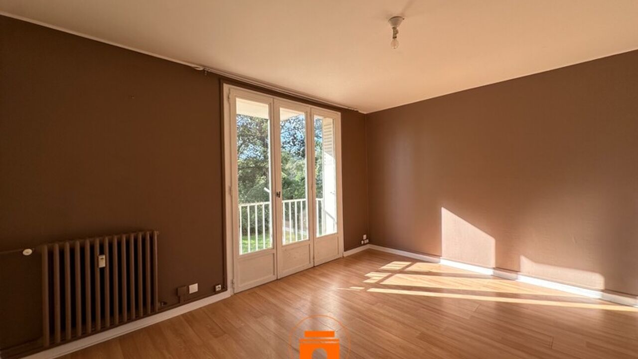 appartement 3 pièces 57 m2 à vendre à Le Teil (07400)