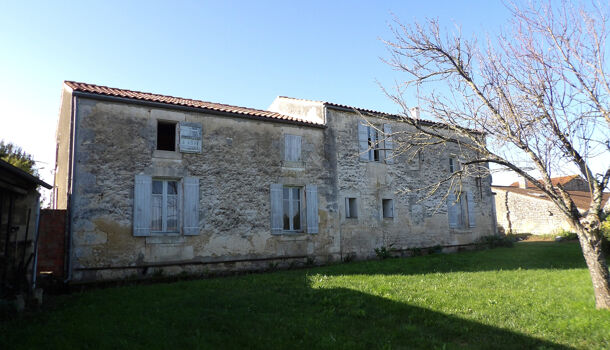 Villa / Maison 6 pièces  à vendre Saint-Savinien 17350