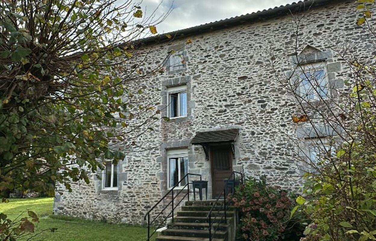 maison 7 pièces 206 m2 à vendre à Châlus (87230)