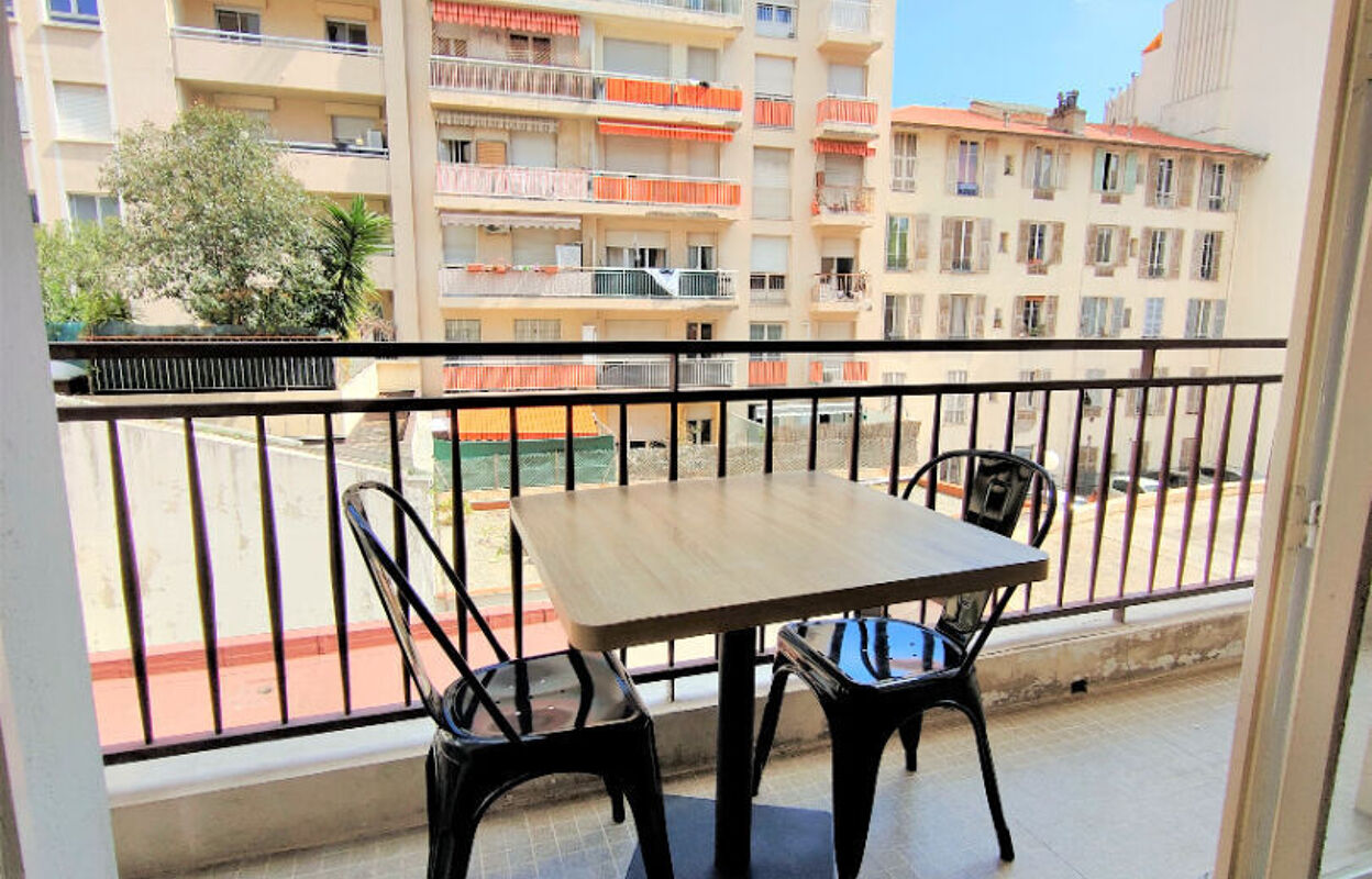 appartement 2 pièces 34 m2 à vendre à Nice (06000)