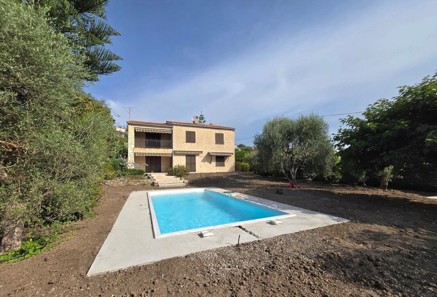 VILLA A VENDRE — photo 1