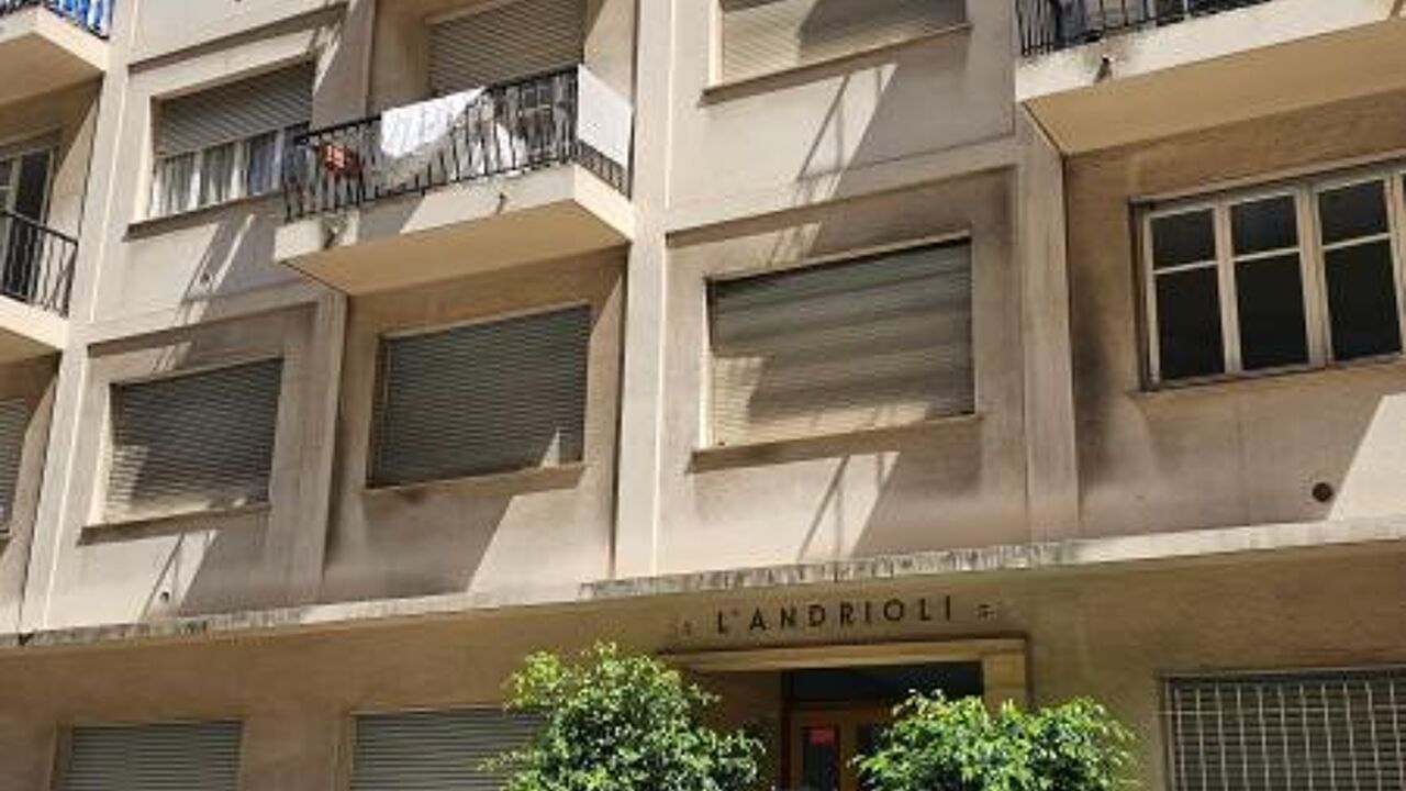 appartement 2 pièces 35 m2 à vendre à Nice (06000)