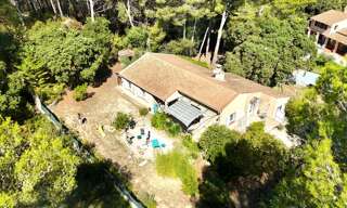 Maison 5 Pièces 135 m² à vendre à Cornillon-Confoux (13250)