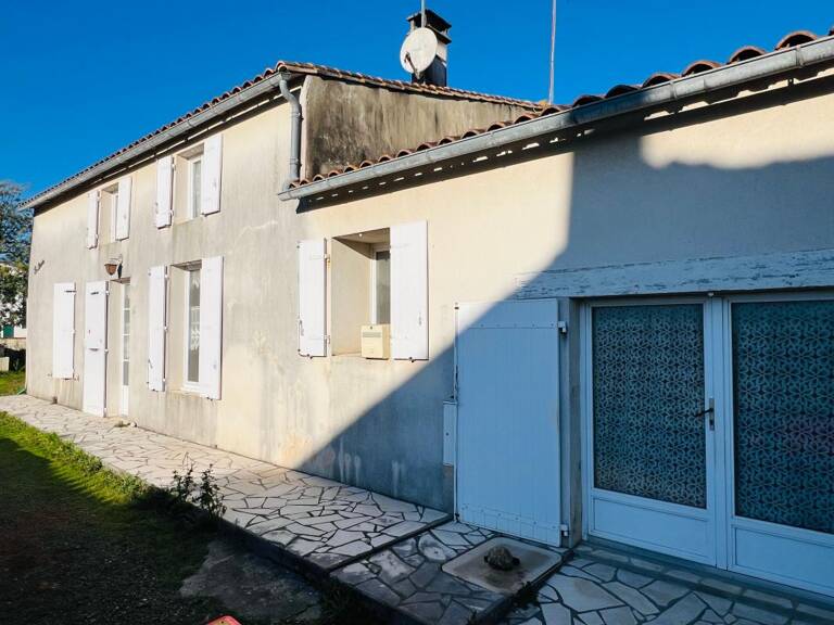Maison À Vendre A 2 PAS DU PORT DE RIVEDOUX PLAGE — photo 1