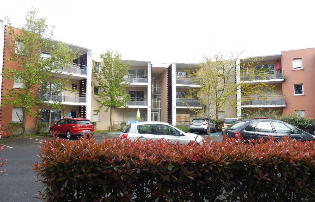 appartement 2 pièces 41 m2 à vendre à Saint-Sever (40500)