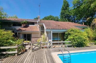 Maison d'architecte de 140 m² avec piscine sur 3000 m² de terrain — photo du bien