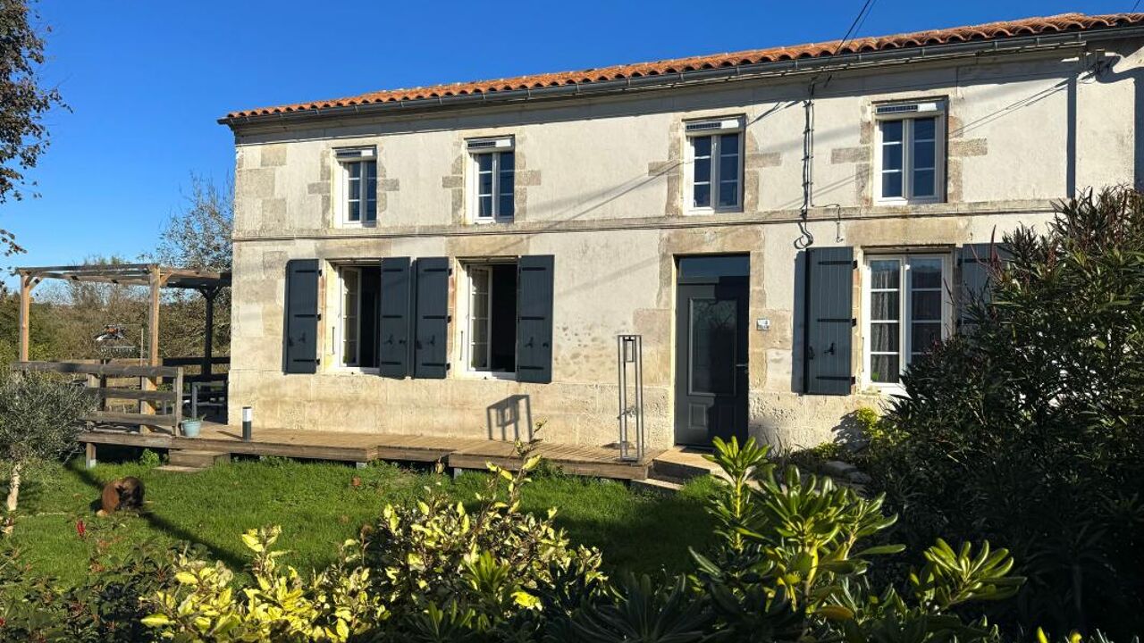 maison 4 pièces 119 m2 à vendre à Dompierre-sur-Charente (17610)