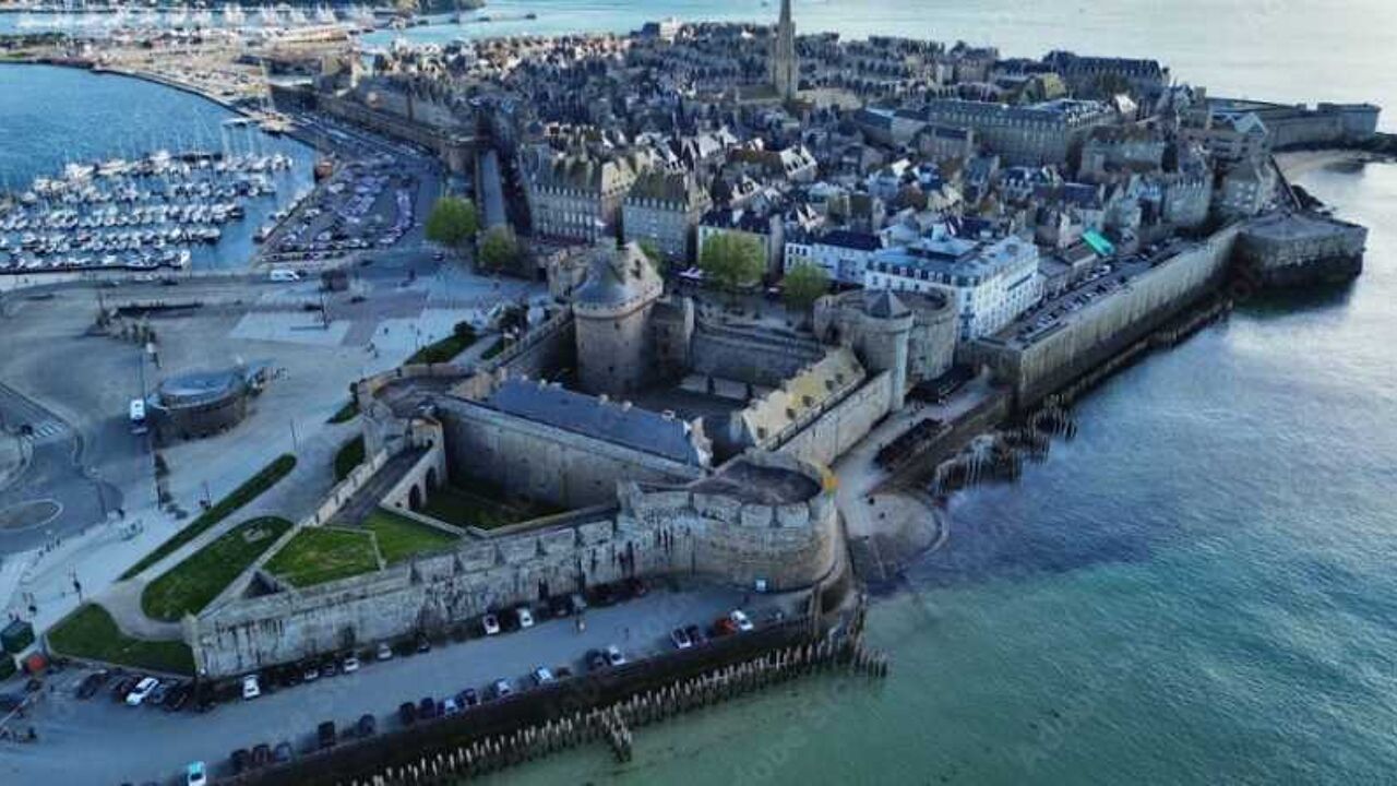 commerce  pièces 45 m2 à vendre à Saint-Malo (35400)